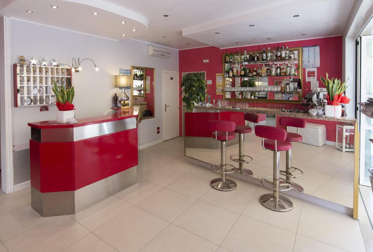 Atene Hotel 3*